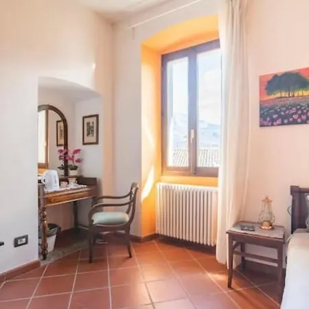 B&B La Dolce Casa Lago Di Como Cremia Buitenkant foto